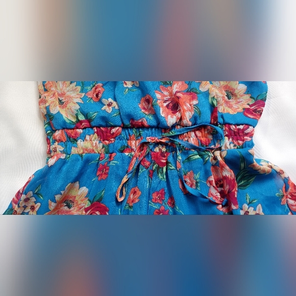 Miami Franchesca's Blue Floral Romper size Small - Picture 3 of 8
